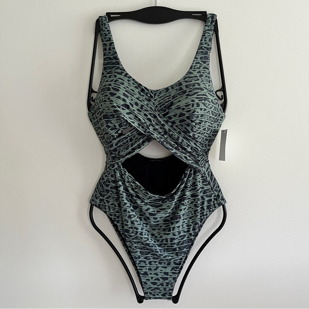NWT BCBGeneration Leopard Stripe Animal Black Green One Piece Swimsuit Small